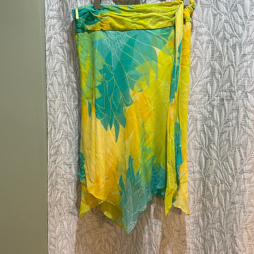 Banana Republic midi asymmetrical skirt size 10